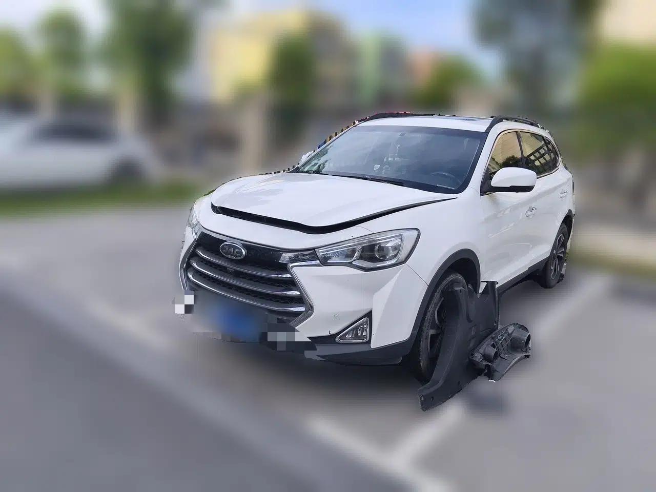 JAC Group Refine S7 2017 1.5T Manual Luxury Model — миниатюра 1