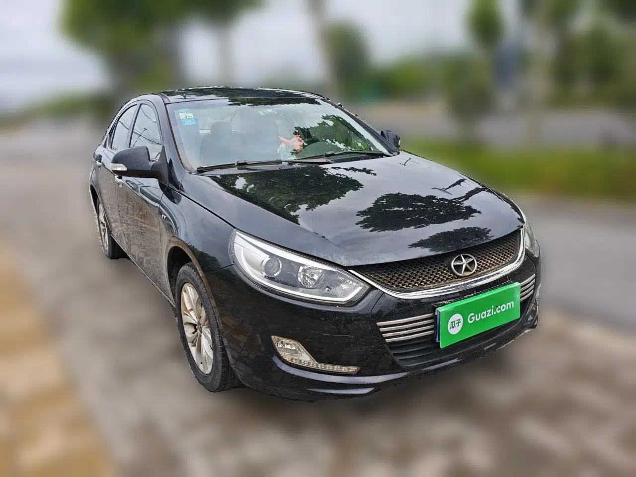 JAC Group Heyue 2014 1.5L Manual Luxury Version China IV Standard — миниатюра 3