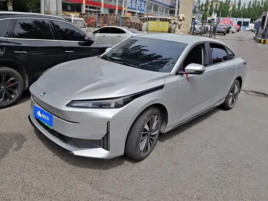 Changan Qiyuan A05 2024 Model 70 Air — миниатюра 1