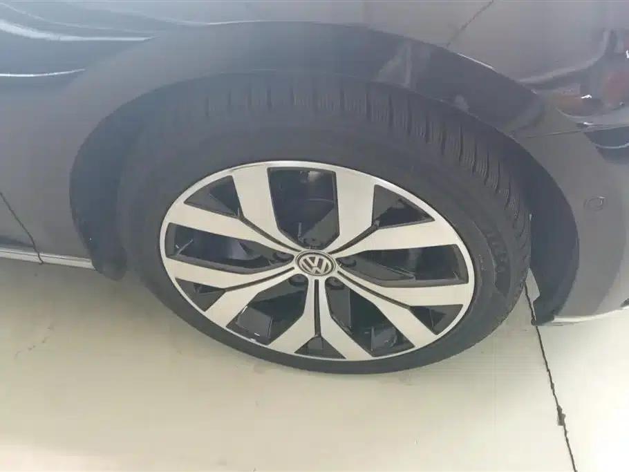2018 Volkswagen Magotan 330TSI DSG Luxury — миниатюра 6