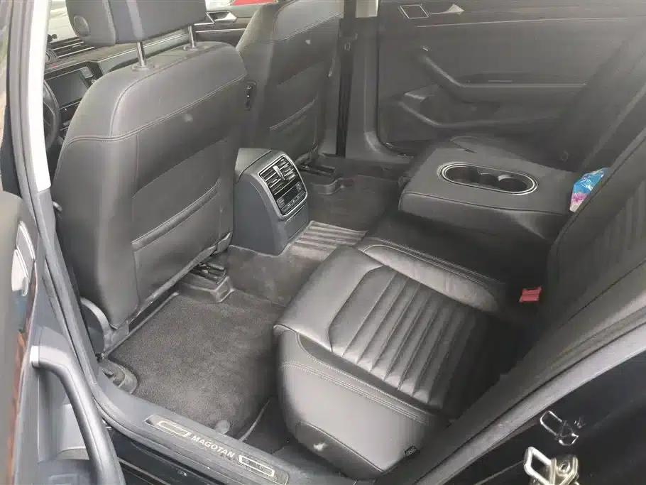 2018 Volkswagen Magotan Facelift 330TSI DSG Luxury Model — миниатюра 11
