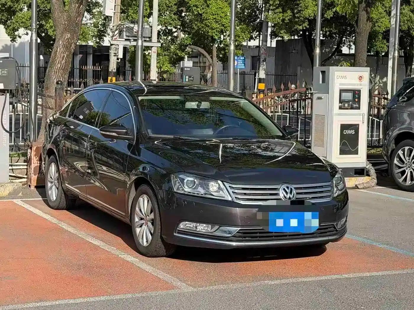 2013 Volkswagen Passat 2.0TSI Luxury — миниатюра 3
