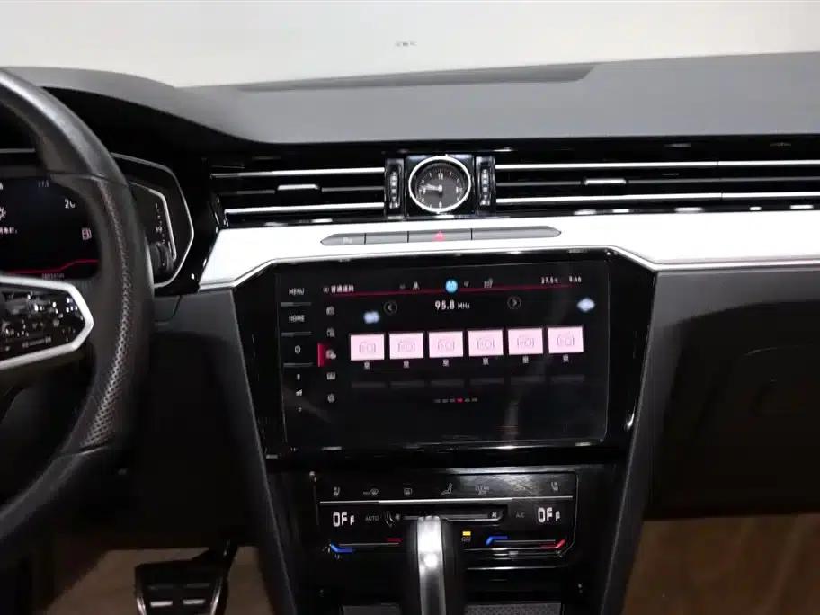 2024 Volkswagen Magotan 330TSI DSG Luxury Edition (2 Million Units Limited Edition) — миниатюра 13