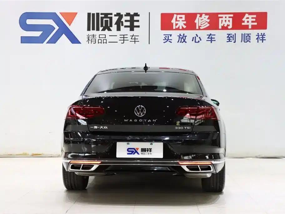 2024 Volkswagen Magotan 330TSI DSG Luxury Edition (2 Million Units Limited Edition) — миниатюра 6