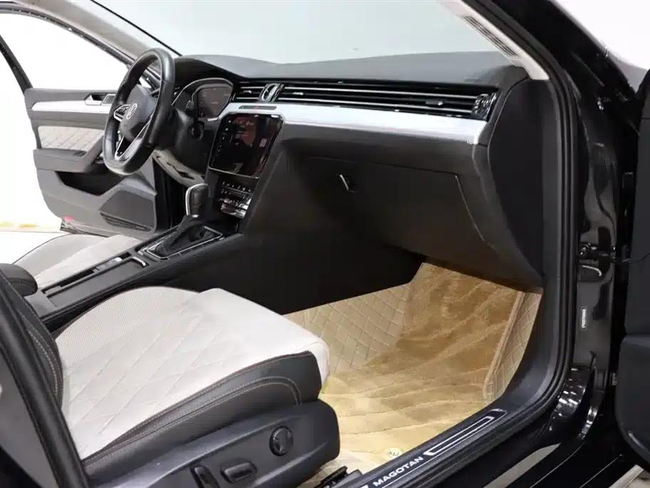 2024 Volkswagen Magotan 330TSI DSG Luxury Edition (2 Million Units Limited Edition) — миниатюра 7