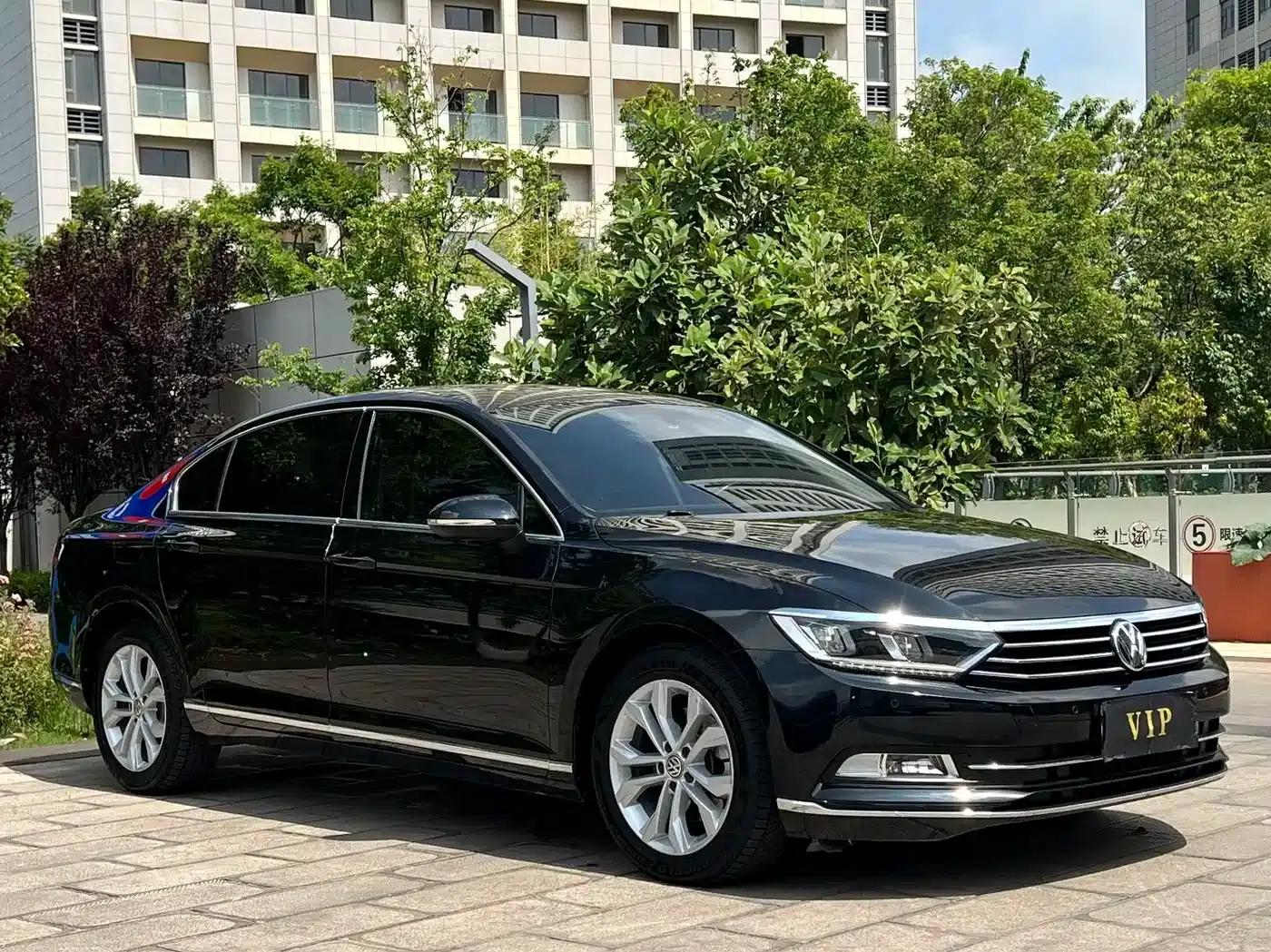 2019 Volkswagen Magotan 330TSI DSG Luxury Edition (China VI Emission Standard) — миниатюра 3