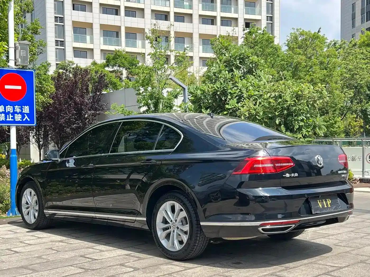 2019 Volkswagen Magotan 330TSI DSG Luxury Edition (China VI Emission Standard) — миниатюра 6