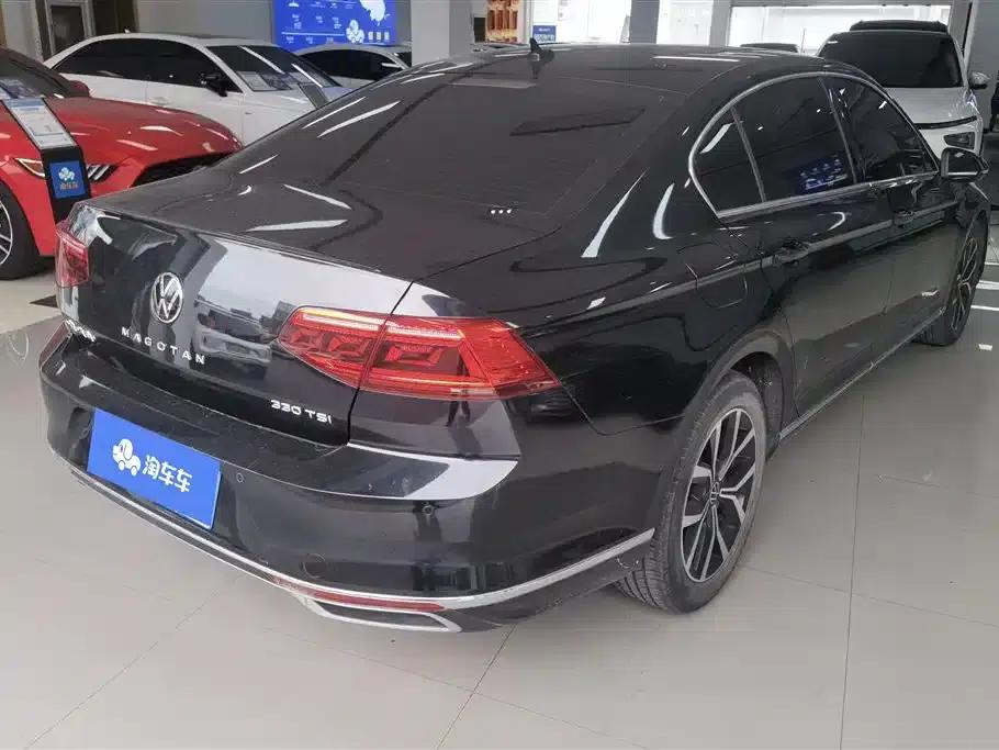 2020 Volkswagen Passat 330TSI DSG Leading Edition — миниатюра 3