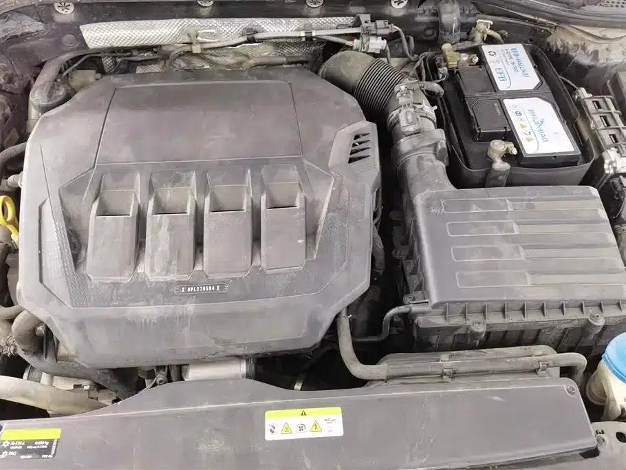 2020 Volkswagen Passat 330TSI DSG Leading Edition — миниатюра 10