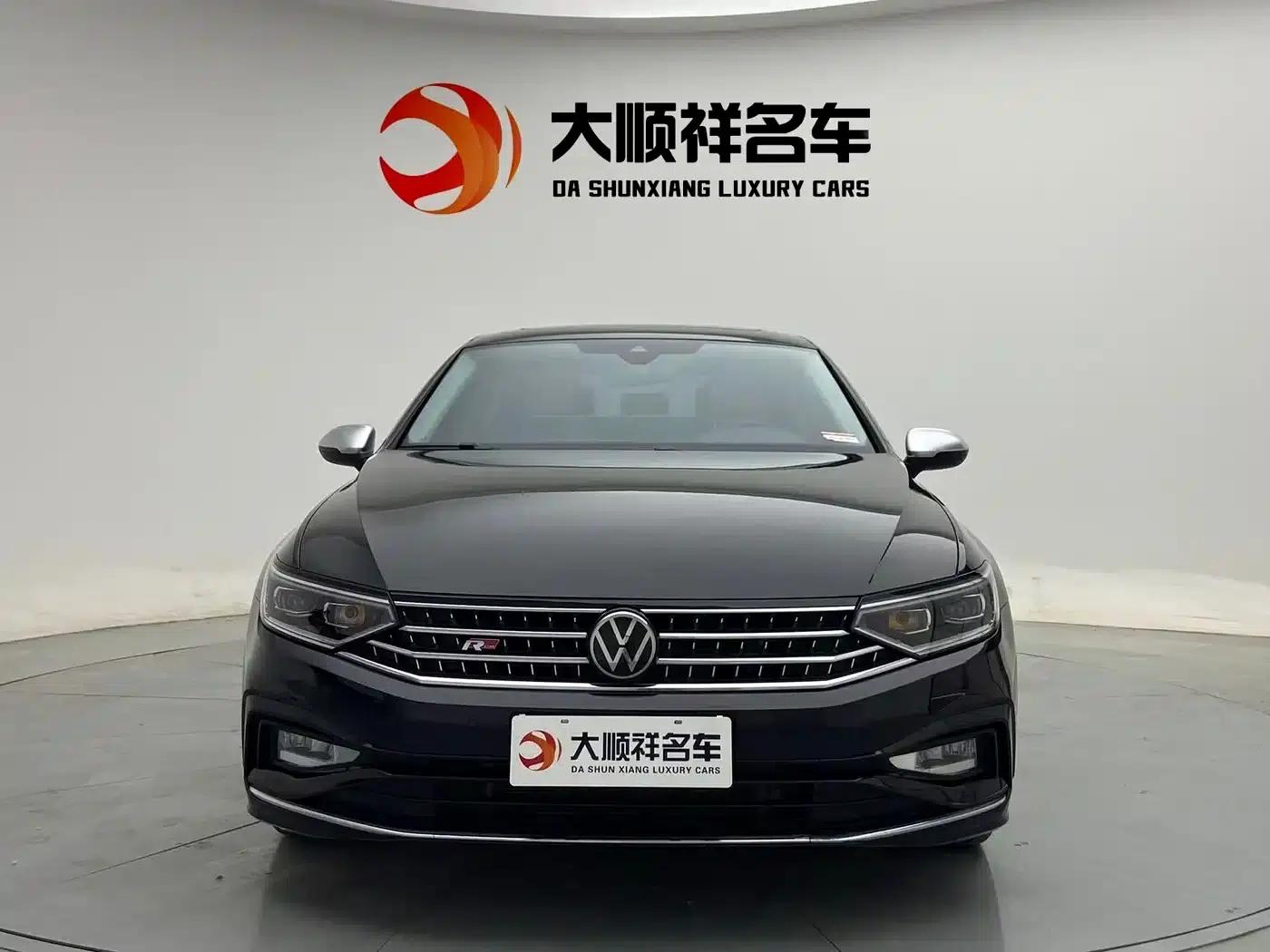 Volkswagen Magotan 2023 2 Millionth Unit Commemorative Edition 330TSI DSG Luxury — миниатюра 2