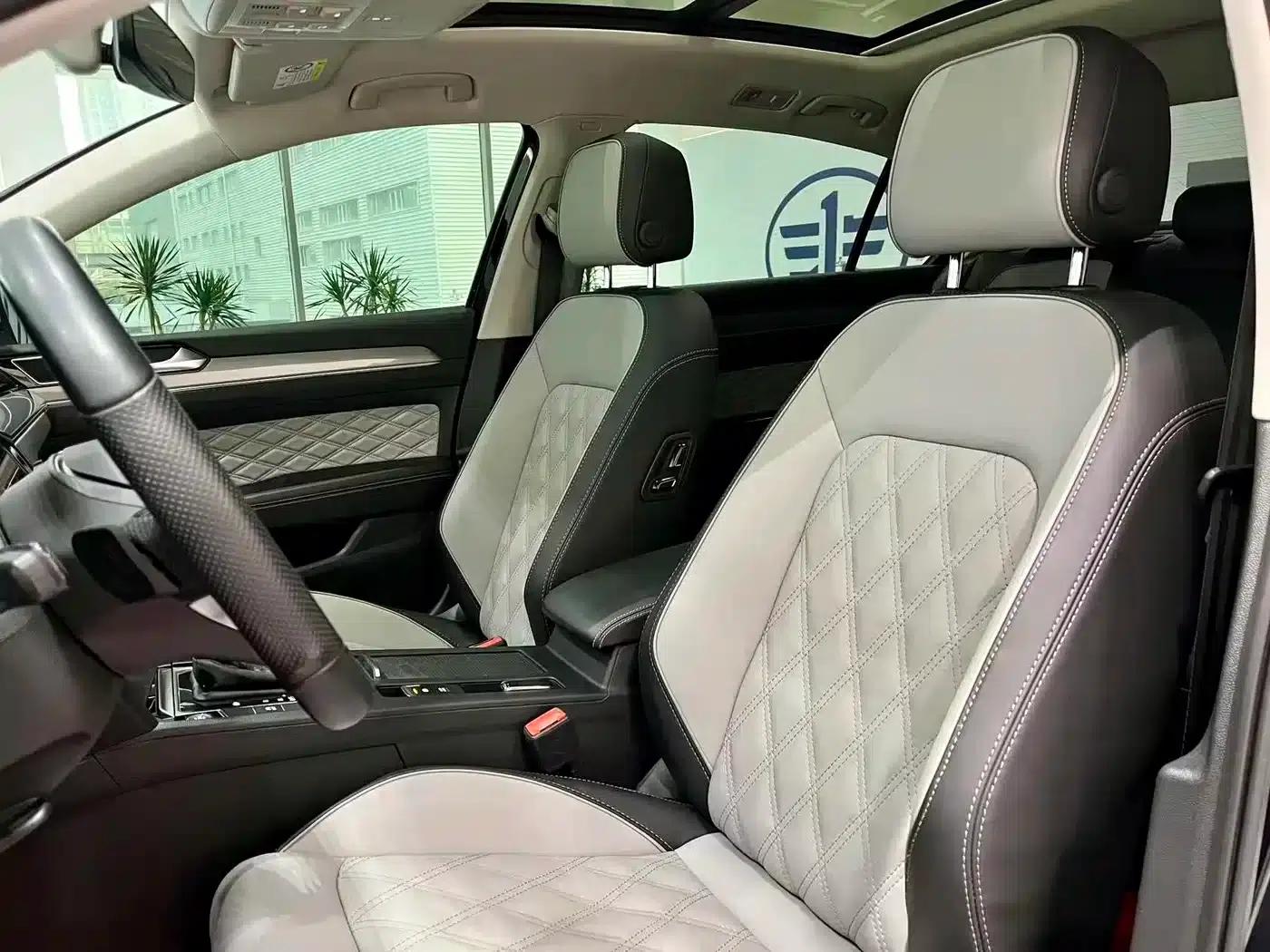 Volkswagen Magotan 2023 2 Millionth Unit Commemorative Edition 330TSI DSG Leading Model — миниатюра 10