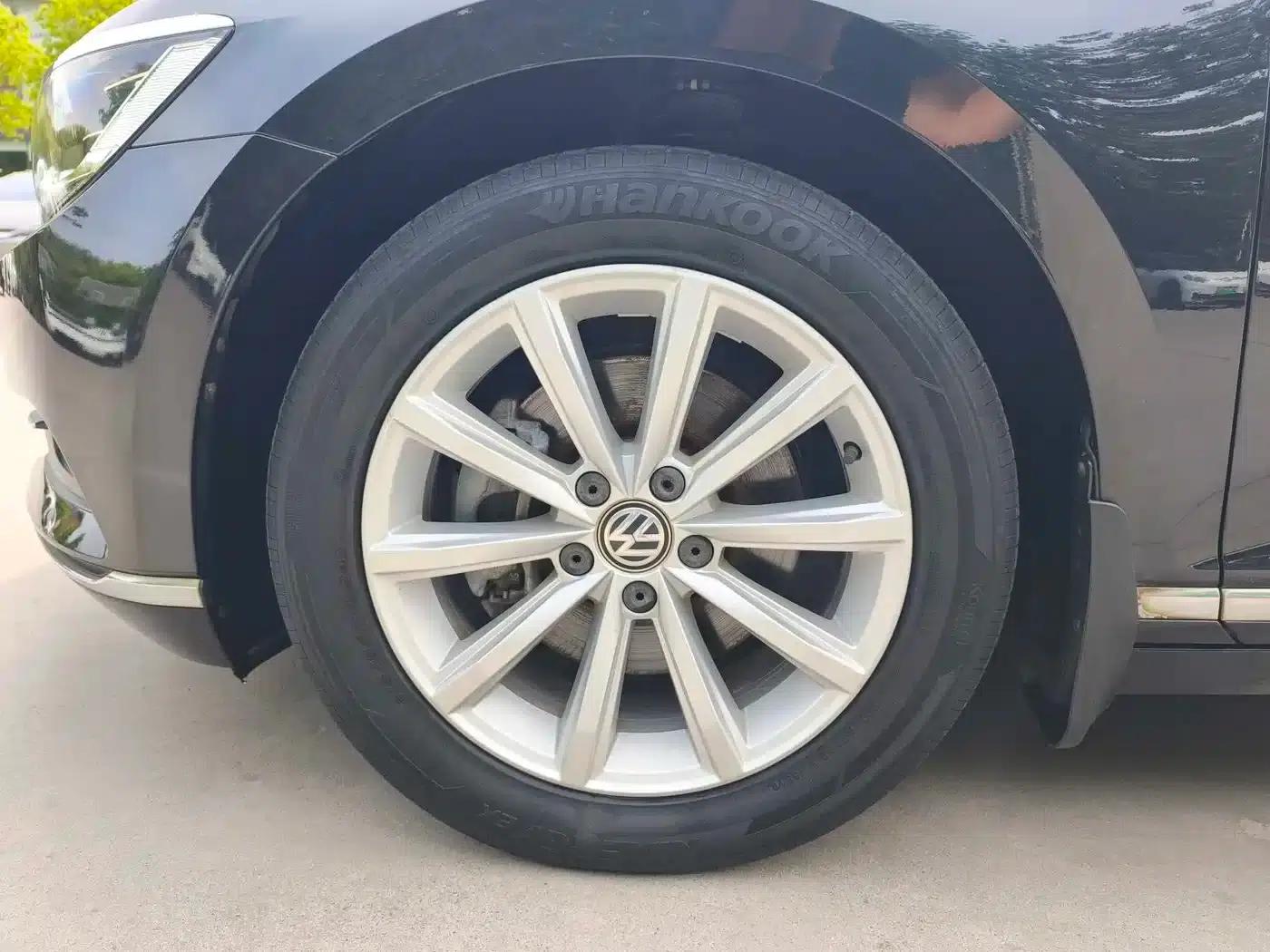 2019 Volkswagen Magotan 330TSI DSG Leading Edition (National V Emission Standard) — миниатюра 13