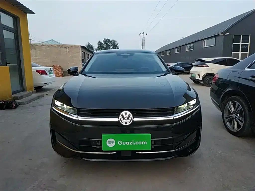 2024 Volkswagen Passat 380TSI DSG Premium Edition with Magotan Package — миниатюра 3