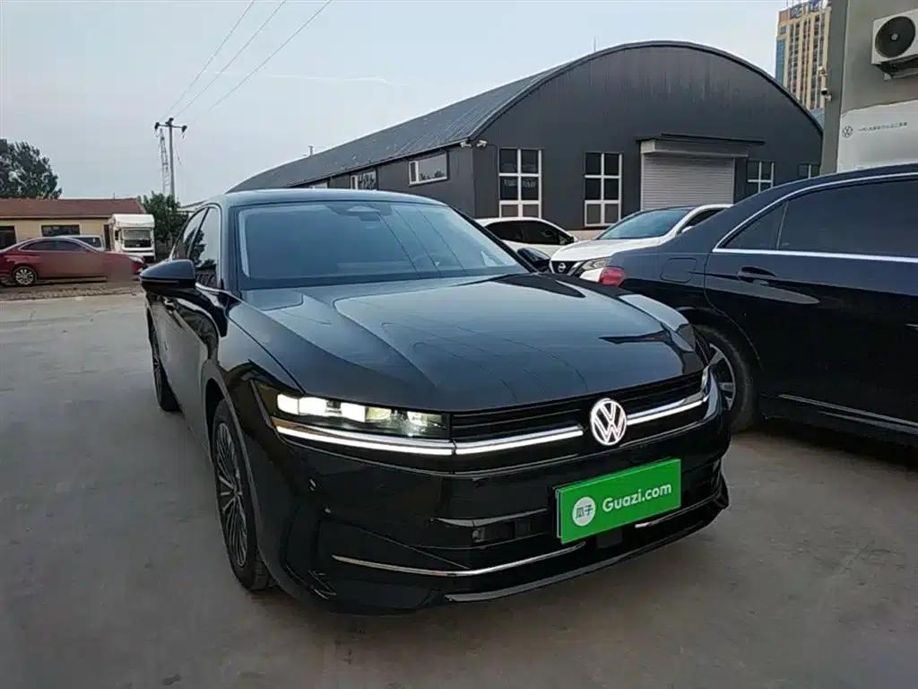2024 Volkswagen Passat 380TSI DSG Premium Edition with Magotan Package — миниатюра 4