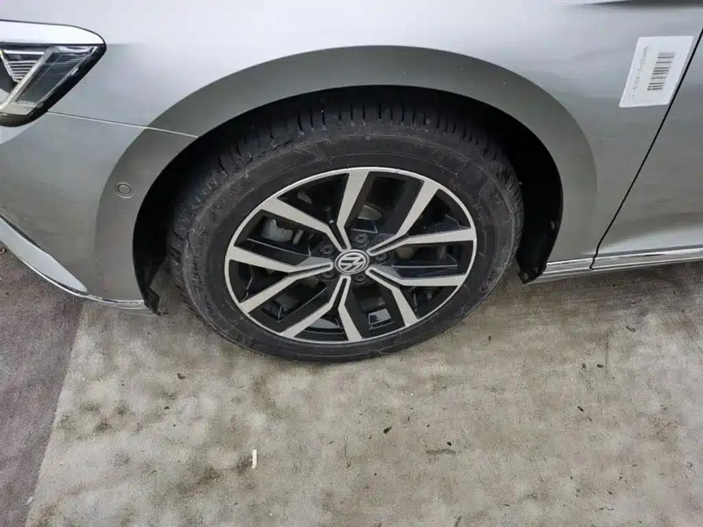 2017 Volkswagen Passat 330TSI DSG Premium — миниатюра 25