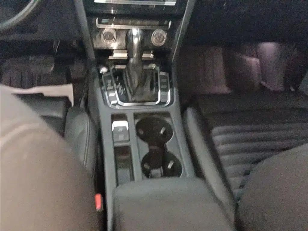2019 Volkswagen Magotan 330TSI DSG Leading Edition (National V Emission Standard) — миниатюра 14