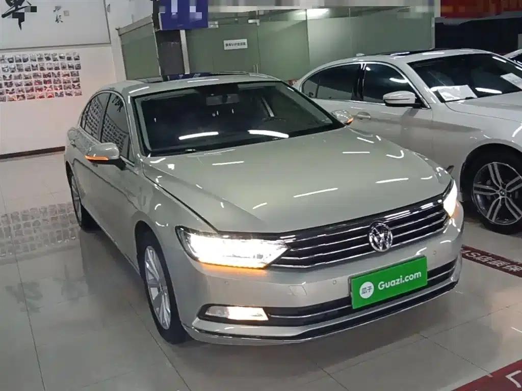 2019 Volkswagen Magotan 330TSI DSG Leading Edition (National V Emission Standard) — миниатюра 4