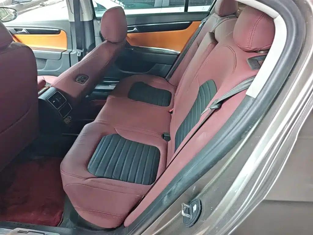 2015 Volkswagen Magotan Facelift 1.8TSI Luxury Model — миниатюра 17