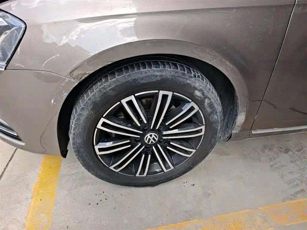 2015 Volkswagen Magotan Facelift 1.8TSI Luxury Model — миниатюра 23
