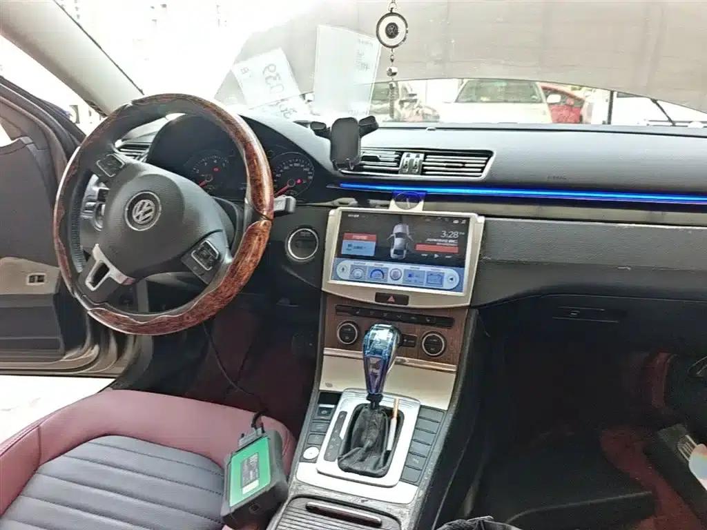 2015 Volkswagen Magotan Facelift 1.8TSI Luxury Model — миниатюра 10
