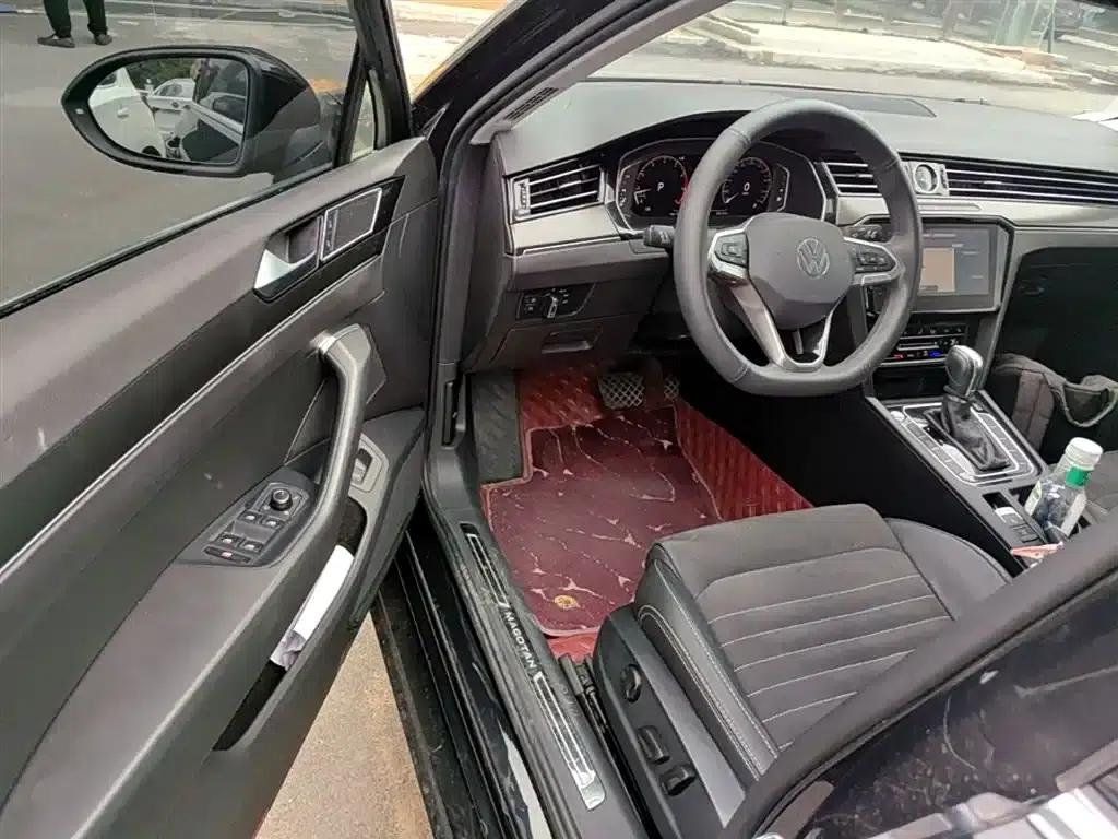 2020 Volkswagen Passat 330TSI DSG Luxury — миниатюра 16