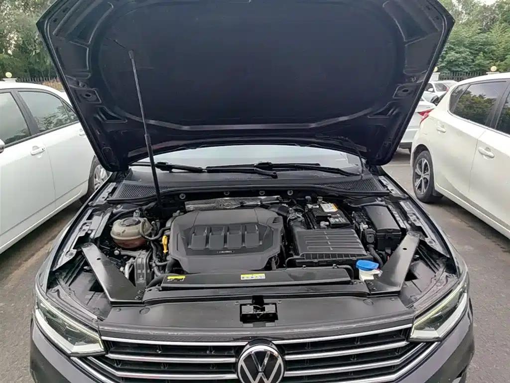 2020 Volkswagen Passat 330TSI DSG Luxury — миниатюра 20