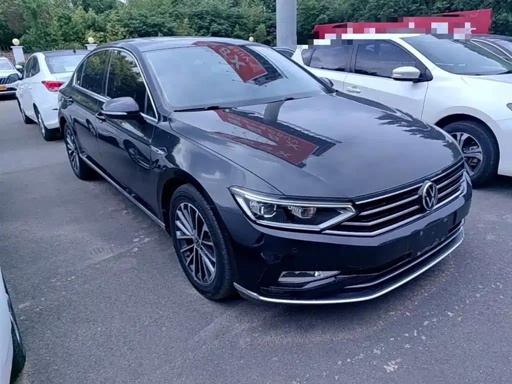 2020 Volkswagen Passat 330TSI DSG Luxury — миниатюра 4