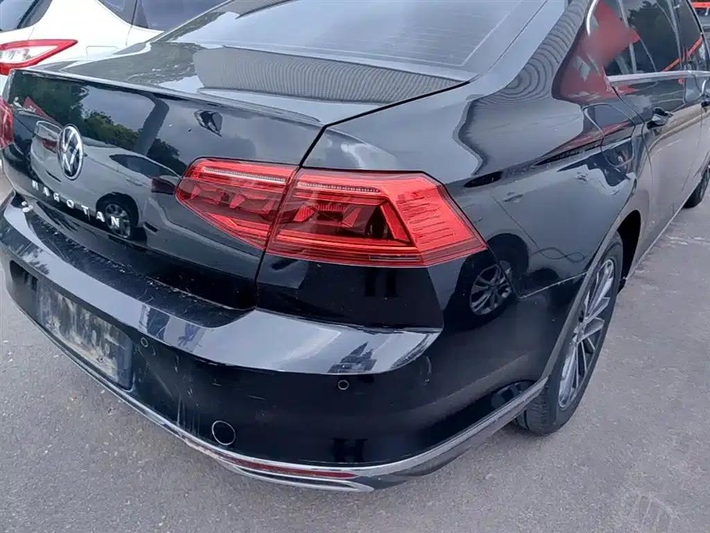 2020 Volkswagen Passat 330TSI DSG Luxury — миниатюра 8