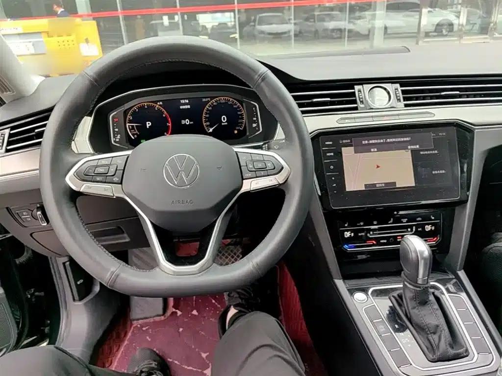 2020 Volkswagen Passat 330TSI DSG Luxury — миниатюра 10