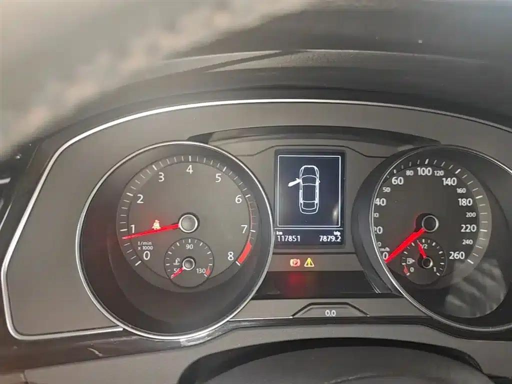 2019 Volkswagen Magotan 330TSI DSG Luxury Edition (National V Emission Standard) — миниатюра 12