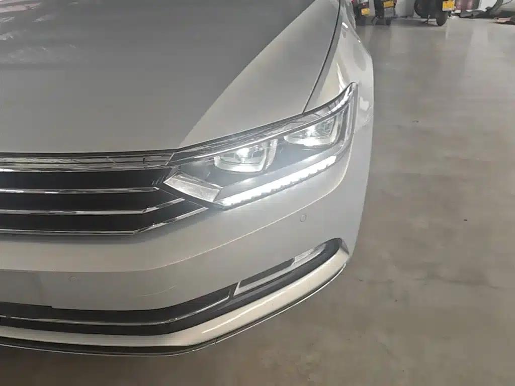 2019 Volkswagen Magotan 330TSI DSG Luxury Edition (National V Emission Standard) — миниатюра 24