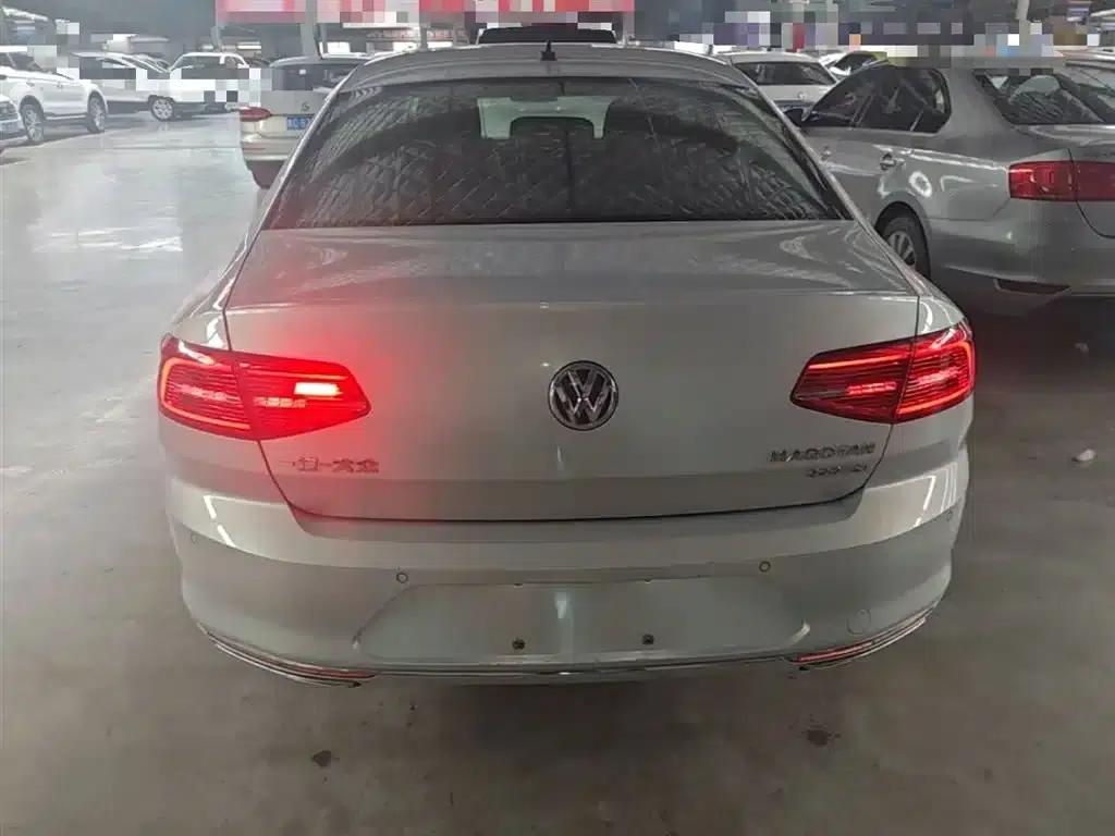 2019 Volkswagen Magotan 330TSI DSG Luxury Edition (National V Emission Standard) — миниатюра 6