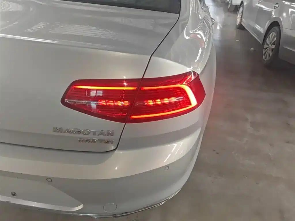 2019 Volkswagen Magotan 330TSI DSG Luxury Edition (National V Emission Standard) — миниатюра 8