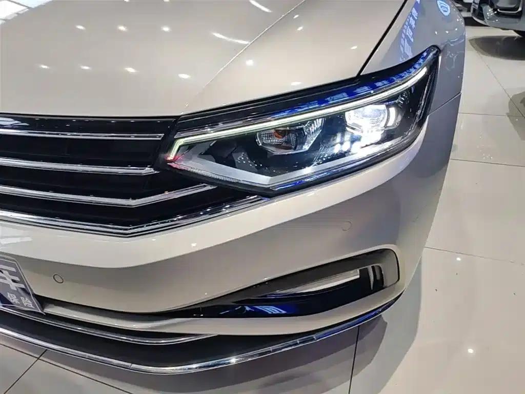 2020 Volkswagen Passat 280TSI DSG Comfort — миниатюра 24