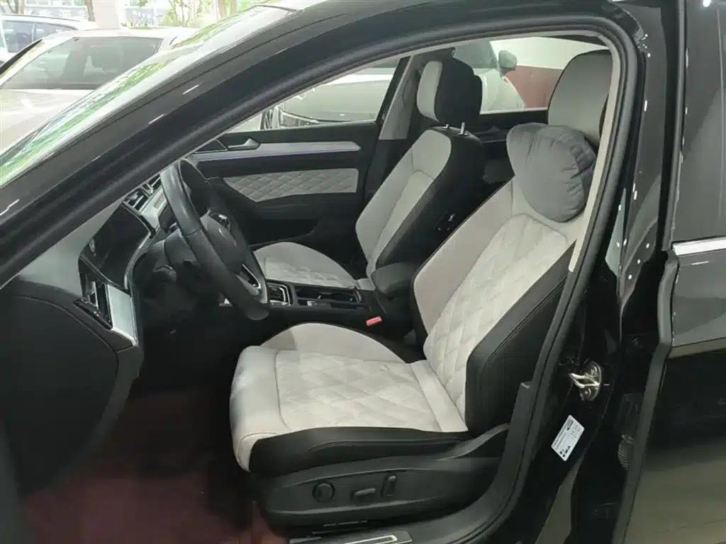 Volkswagen Magotan 2023 2 Millionth Unit Commemorative Edition 330TSI DSG Luxury — миниатюра 15