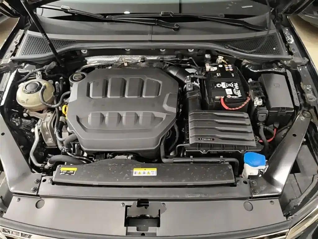 Volkswagen Magotan 2023 2 Millionth Unit Commemorative Edition 330TSI DSG Luxury — миниатюра 20