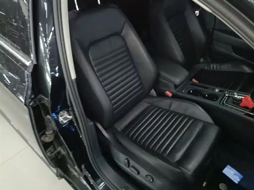 2018 Volkswagen Magotan Facelift 330TSI DSG Luxury Model — миниатюра 25