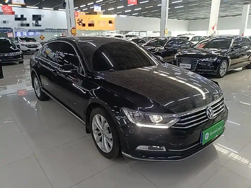 2018 Volkswagen Magotan Facelift 330TSI DSG Luxury Model — миниатюра 4