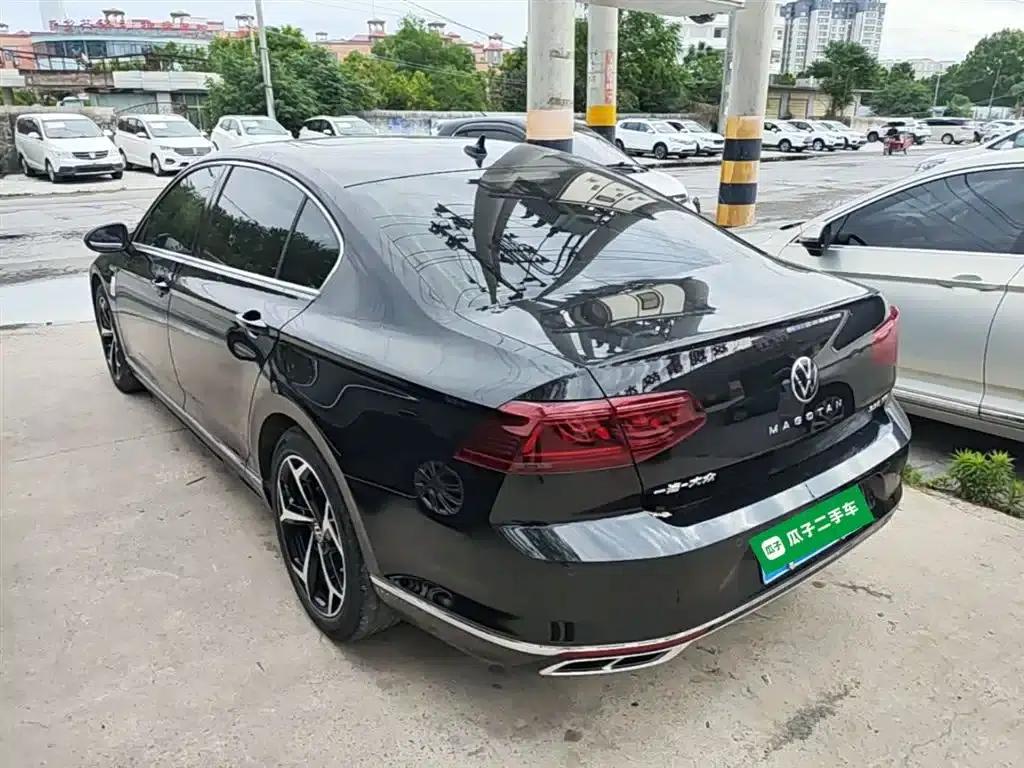 2024 Volkswagen Magotan 330TSI DSG Luxury Edition (2 Million Units Limited Edition) — миниатюра 5