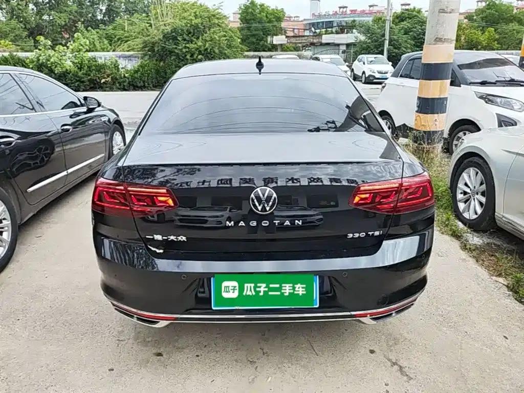 2024 Volkswagen Magotan 330TSI DSG Luxury Edition (2 Million Units Limited Edition) — миниатюра 6