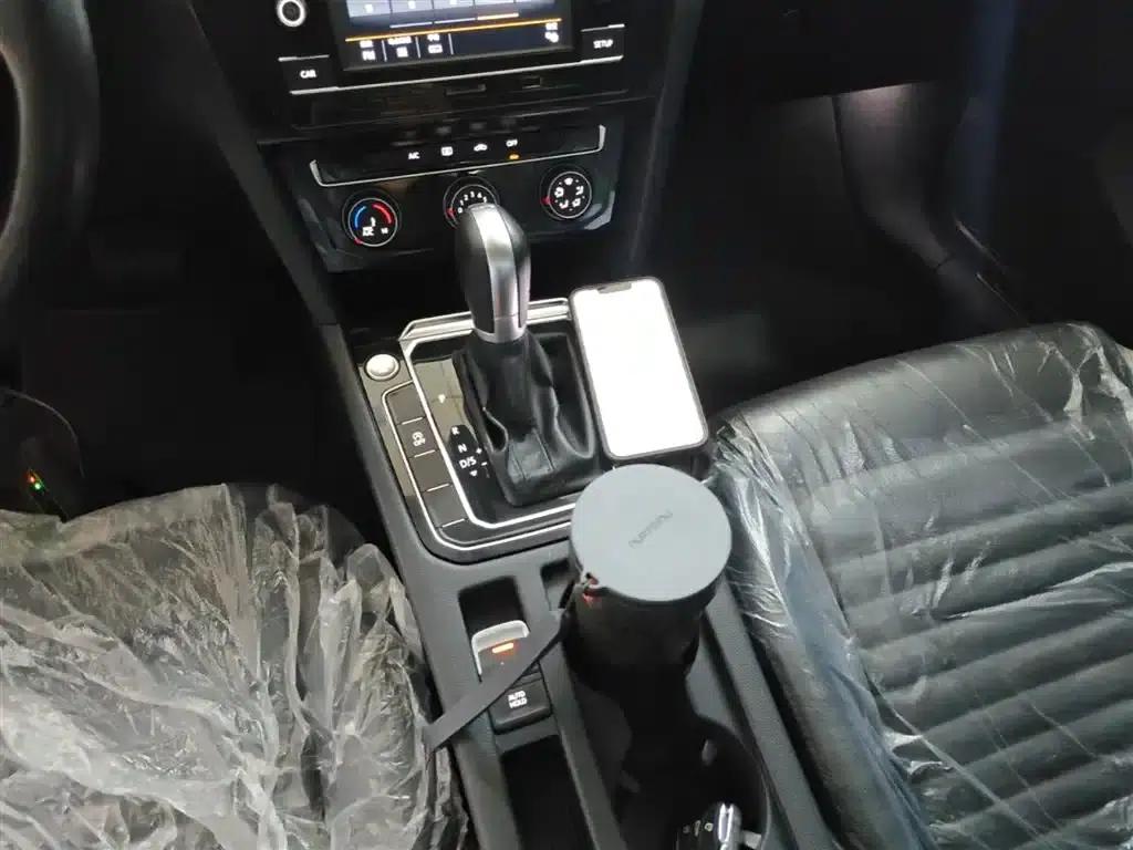 2019 Volkswagen Magotan 330TSI DSG Leading Edition (China VI Emission Standard) — миниатюра 14