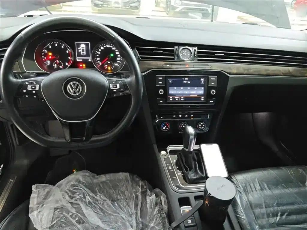 2019 Volkswagen Magotan 330TSI DSG Leading Edition (China VI Emission Standard) — миниатюра 10