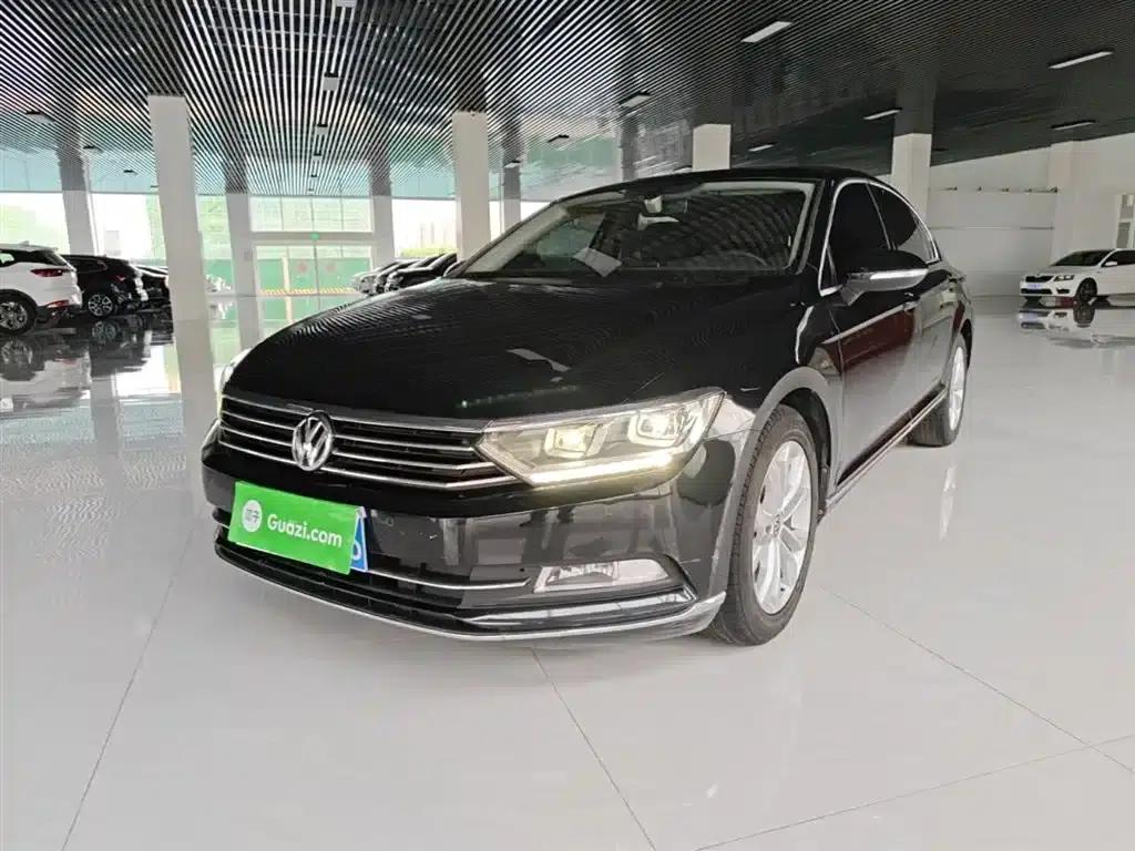 2018 Volkswagen Magotan 330TSI DSG Luxury — миниатюра 1