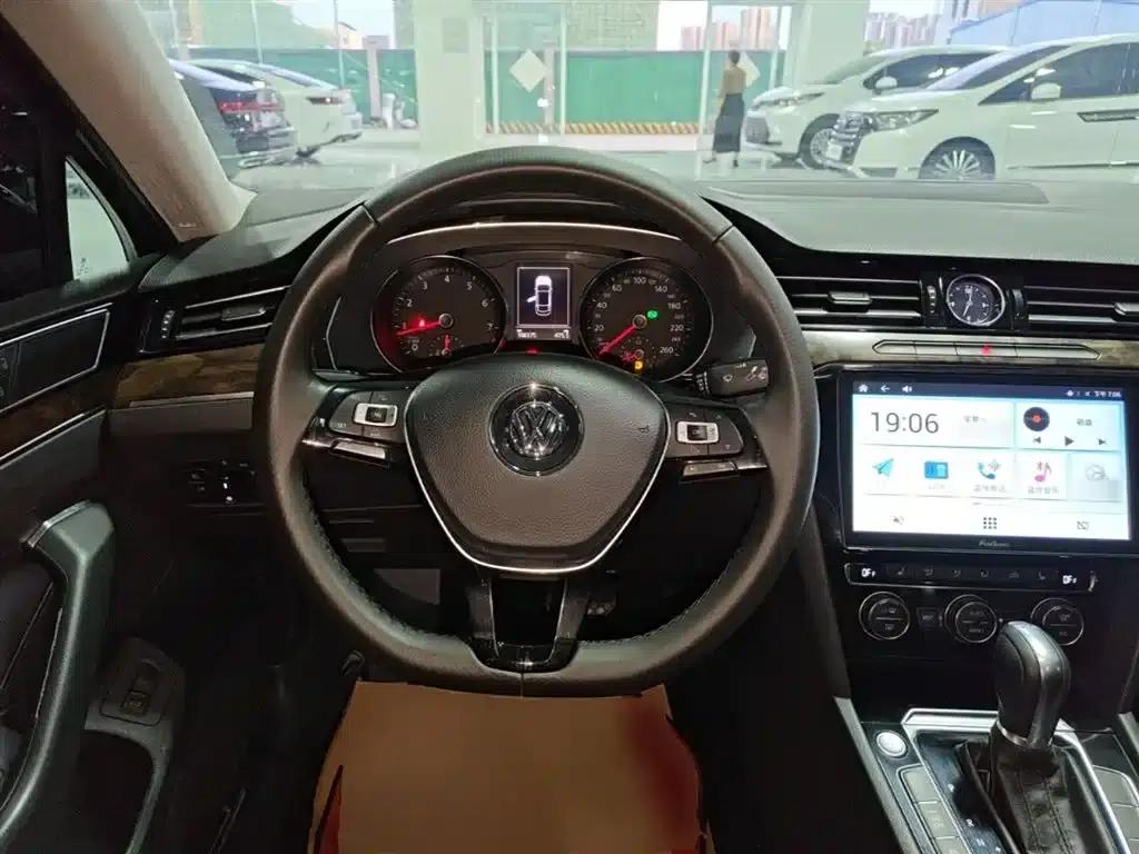 2018 Volkswagen Magotan 330TSI DSG Luxury — миниатюра 11
