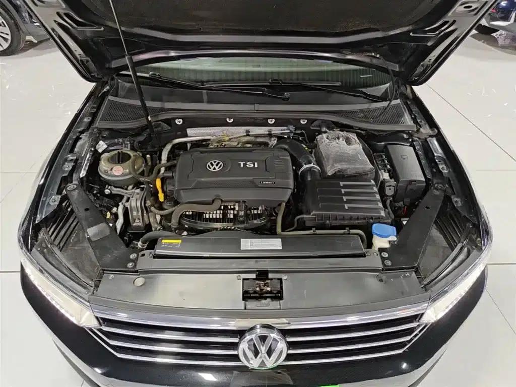 2018 Volkswagen Magotan 330TSI DSG Luxury — миниатюра 20