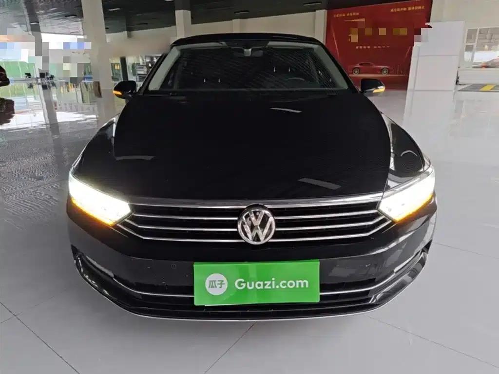 2018 Volkswagen Magotan 330TSI DSG Luxury — миниатюра 3