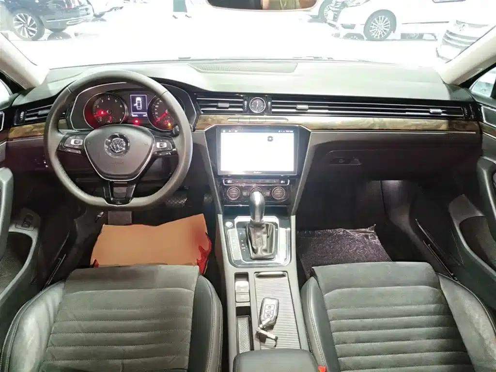 2018 Volkswagen Magotan 330TSI DSG Luxury — миниатюра 10
