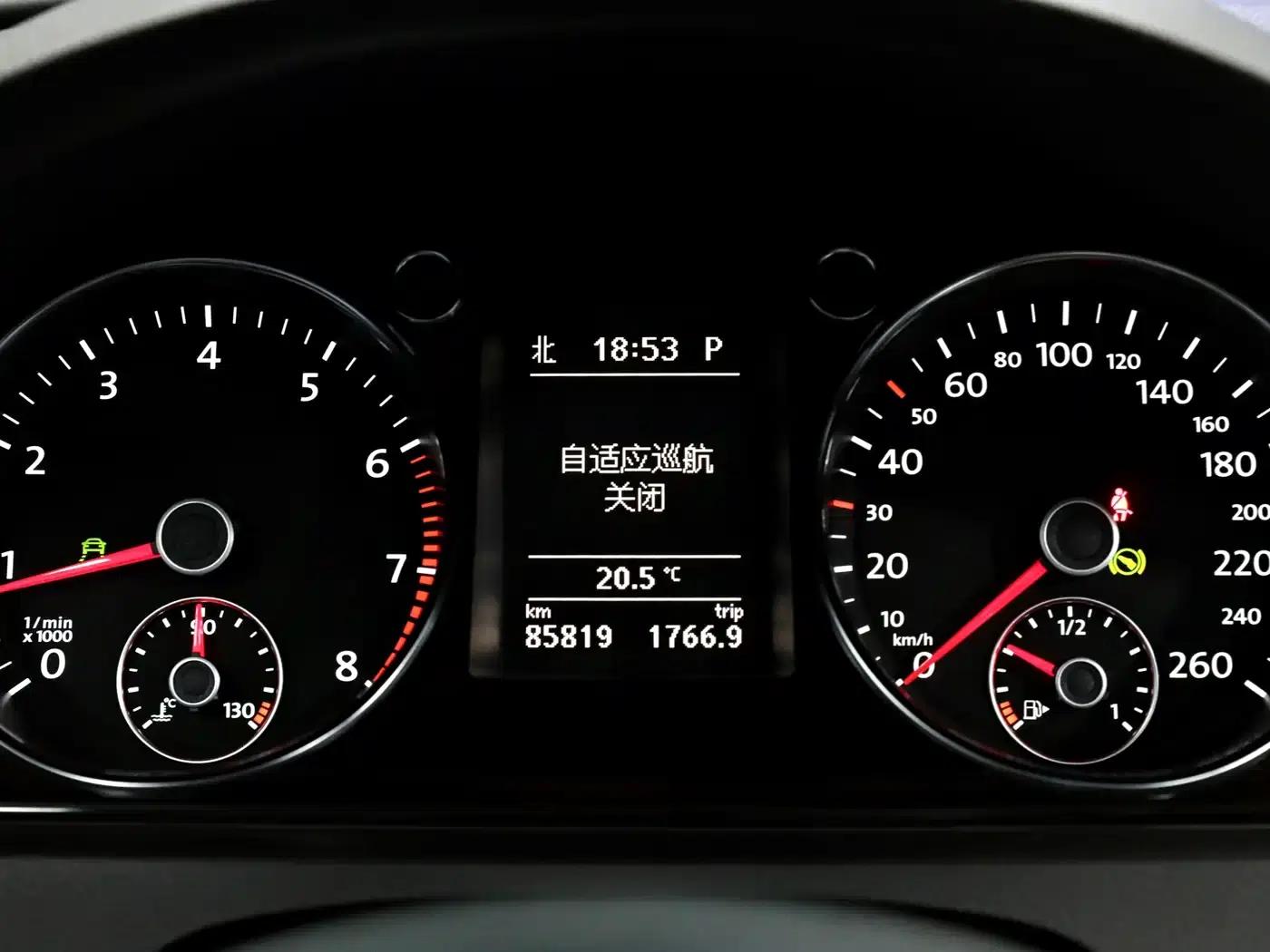 2012 Imported Volkswagen Passat Touring Edition 2.0TSI Comfort — миниатюра 12