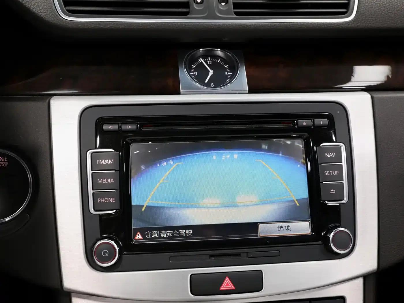 2012 Imported Volkswagen Passat Touring Edition 2.0TSI Comfort — миниатюра 14