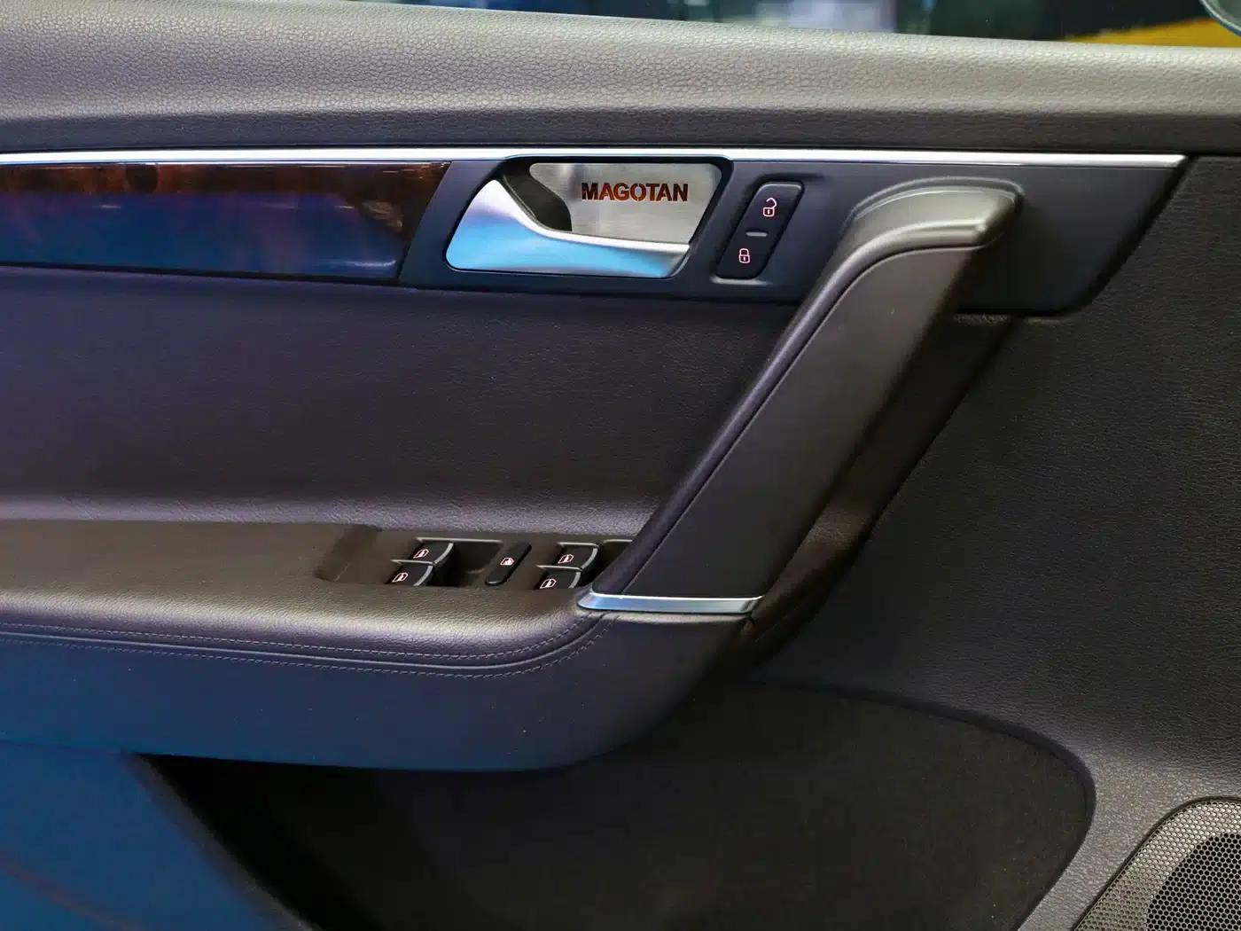 2012 Imported Volkswagen Passat Touring Edition 2.0TSI Comfort — миниатюра 17